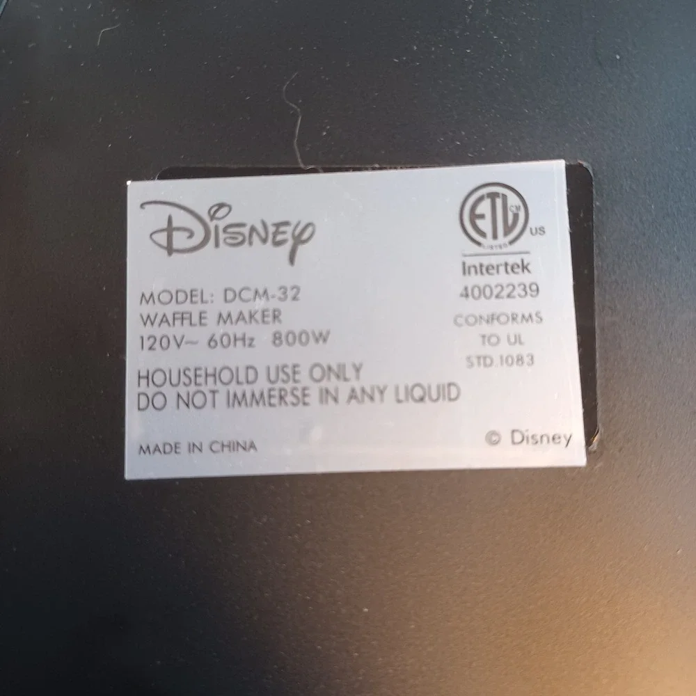 Disney DCM-32 Mickey Mouse Waffle Maker - Black Oh Boy!! Pre-owned With Box